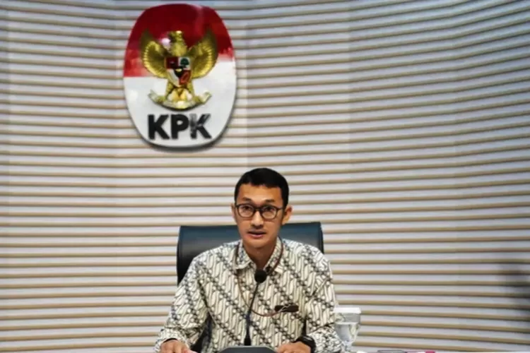 KPK Duga Perum Perhutani Tahu Dugaan Suap di Inhutani V, Dirut Turut Diperiksa