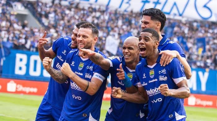 Tampil Gacor, Maung Bandung Tekuk Kabau Sirah 2-0 di Laga Perdana Super League
