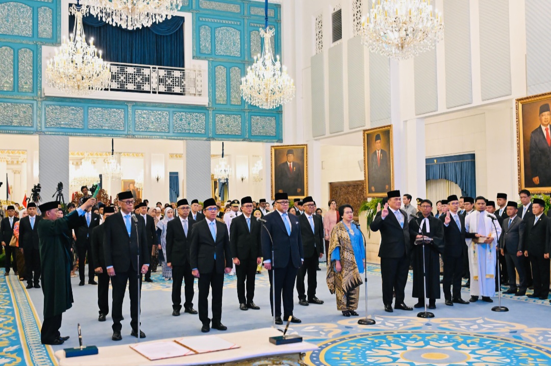 Prabowo Resmi Lantik 10 Dubes Baru, Tanda Perkuatan Diplomasi RI di Tengah Situasi Global