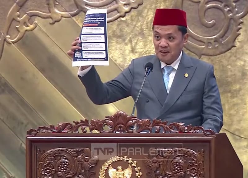 Ketua Komisi III DPR RI Beberkan 4 Hoaks terkait RKUHAP yang Beredar di Medsos