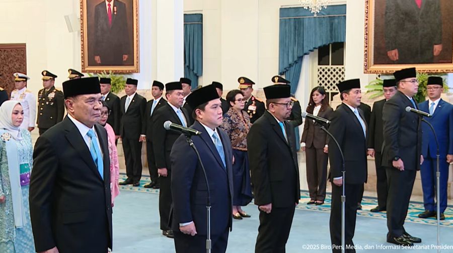 Reshuffle Kabinet Berlanjut, Prabowo Resmi Lantik 11 Pejabat Baru