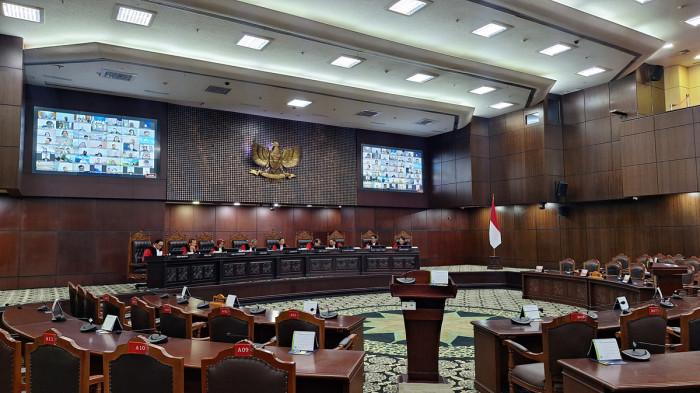 Tok, MK Tolak Seluruh Permohonan Uji Formil Revisi UU TNI dari Masyarakat Sipil dan Mahasiswa