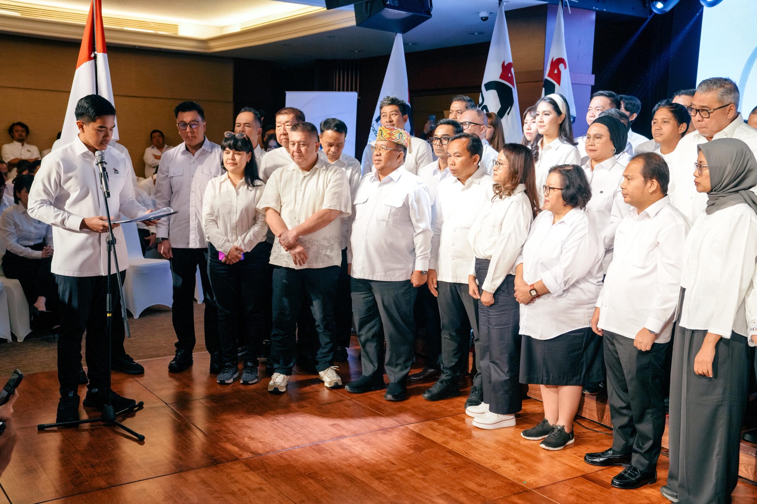 Kaesang Lantik Pengurus Baru PSI,  "J" Sebagai Ketua Dewan Pembina